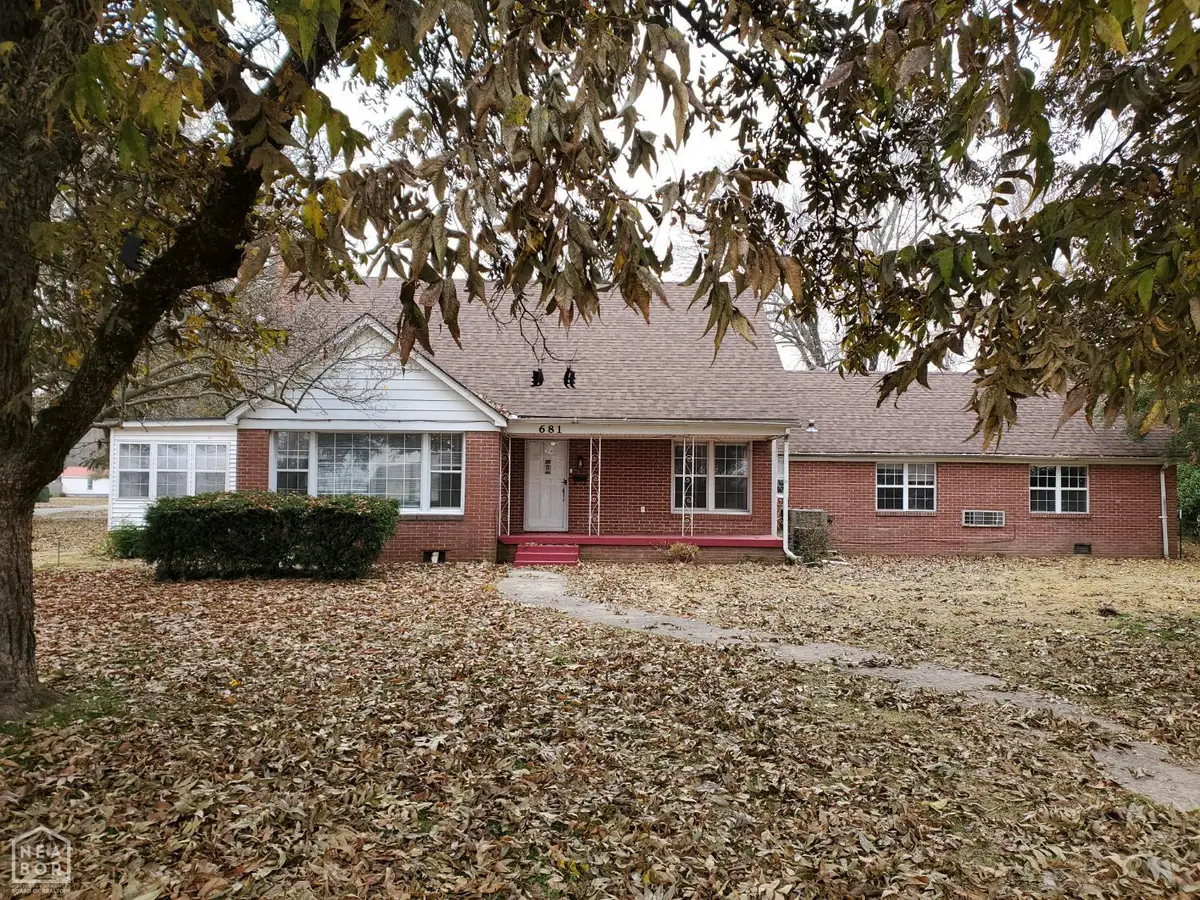 681 S Garfield, Piggott, AR 72454 - Image #1