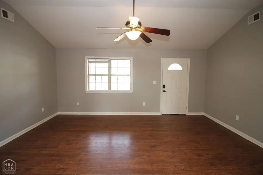 1102 William Hall Drive, Paragould, AR 72450 - Image #2