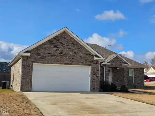 1900 N 26th Street N, Paragould, AR 72450