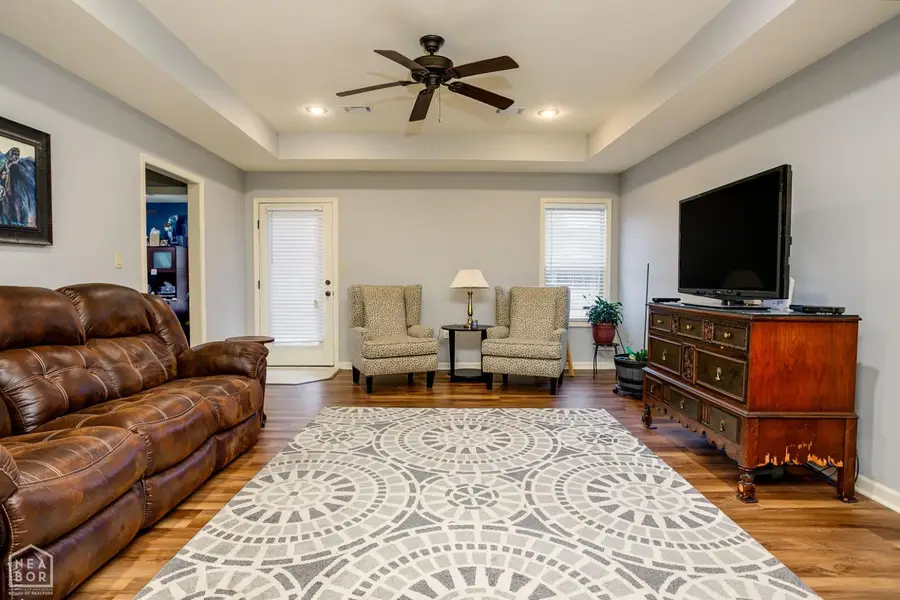 354 Wildwood Point, Jonesboro, AR 72405 - Image #3