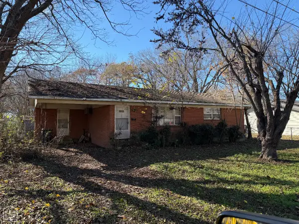 410 E Poplar, Walnut Ridge, AR 72476