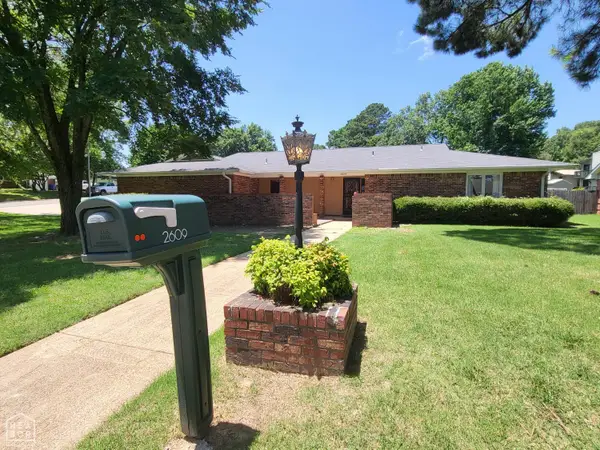2609 Glenwood Drive, Jonesboro, AR 72401