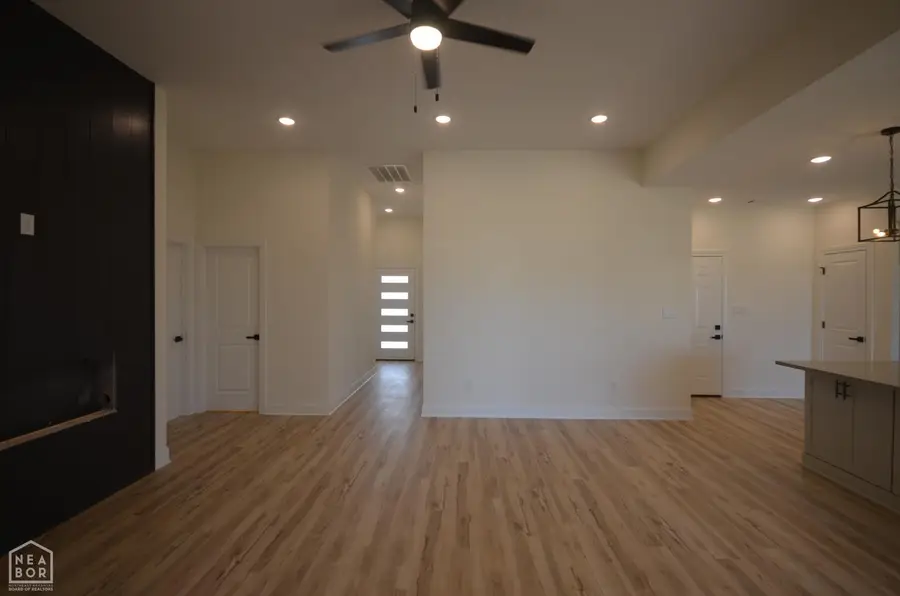 317 Hollis, Bono, AR 72416 - Image #2