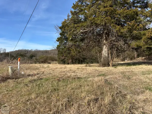 5638 E Hwy 202, Flippin, AR 72634