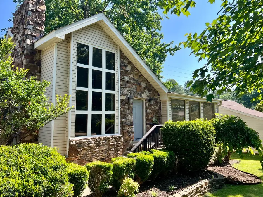 1804 Deerwood Drive, Jonesboro, AR 72404 - #2