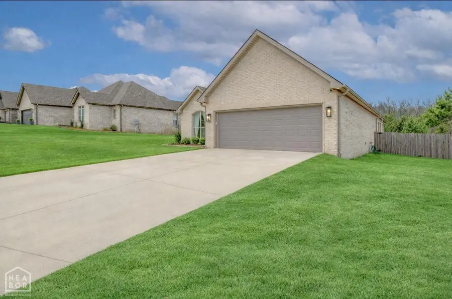 1976 Windy Lane, Jonesboro, AR 72404 - Image #2