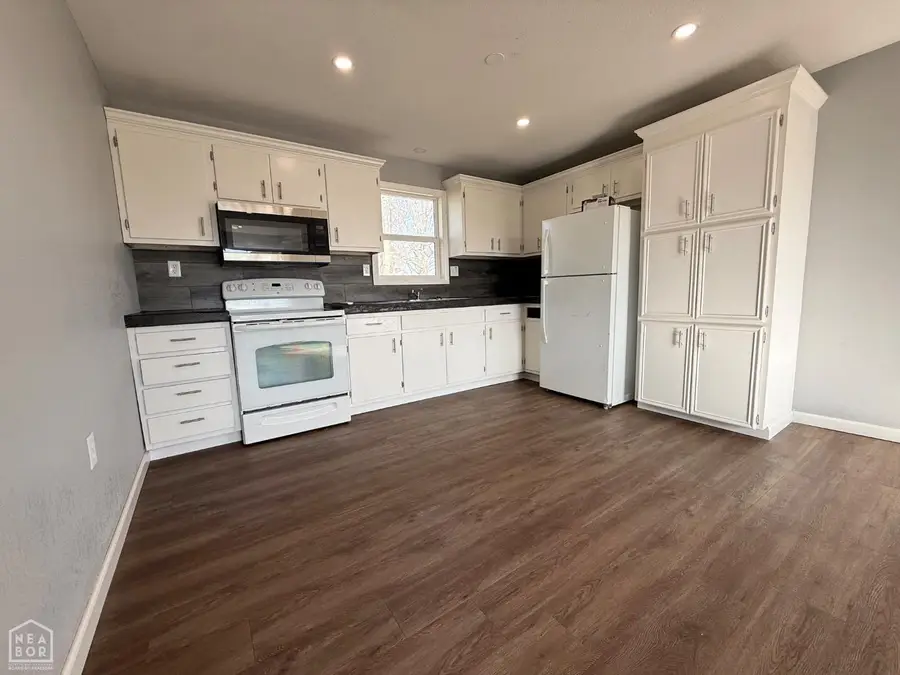 303 NW 3rd Street, Corning, AR 72422 - Image #3