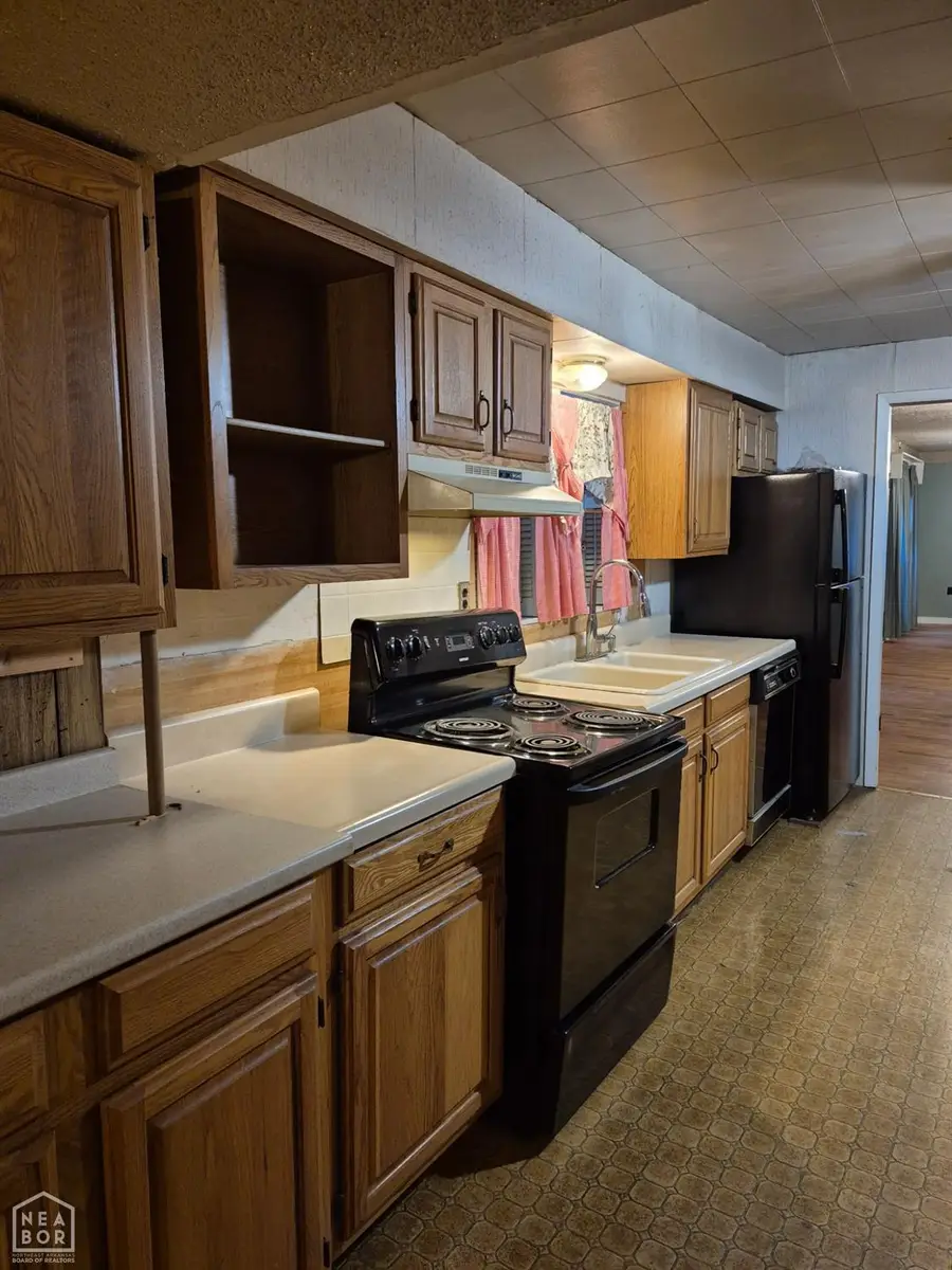 104 W 7th, Leachville, AR 72438 - Image #3