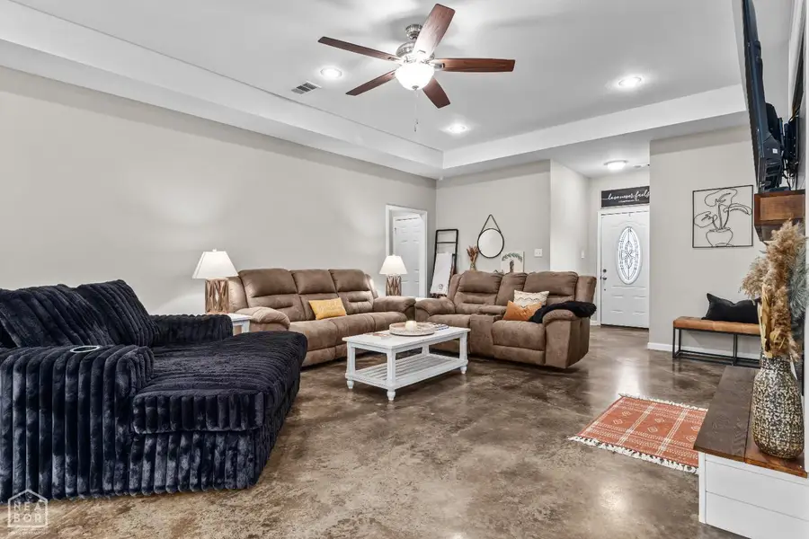 145 Brookvale Circle, Brookland, AR 72417 - #3