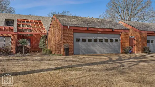 2803 Greenbriar Drive, Jonesboro, AR 72401