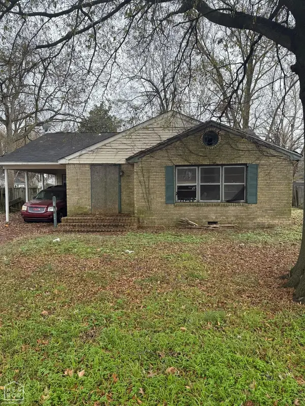 1013 Rollison Street, Blytheville, AR 72315