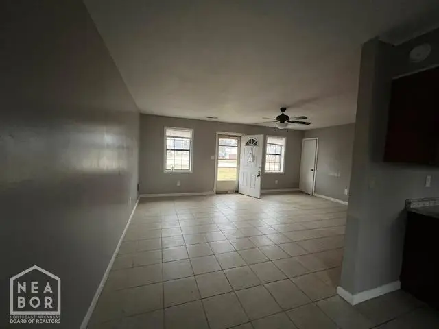 305 W Carlson Street, Trumann, AR 72472 - #3