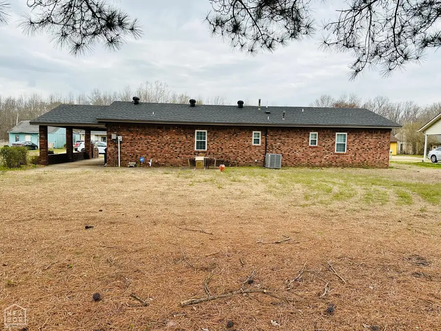 2702 Carr Circle, Newport, AR 72112 - #3