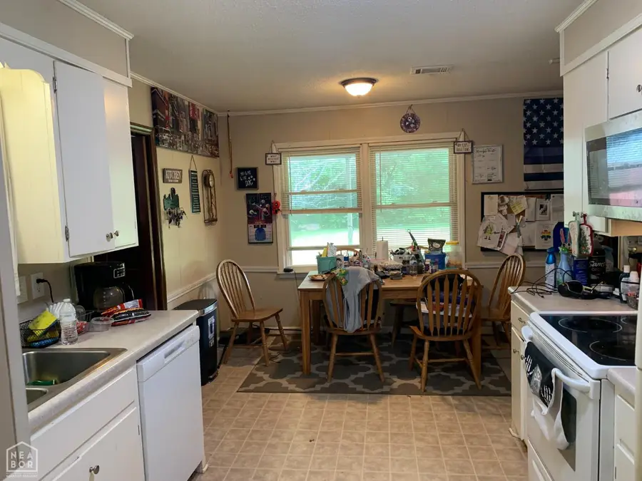 805 Southwest Drive, Jonesboro, AR 72401 - #2