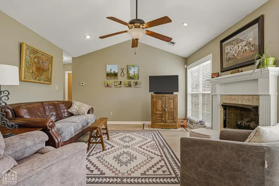 1901 Oakwood Circle, Jonesboro, AR 72404 - #2