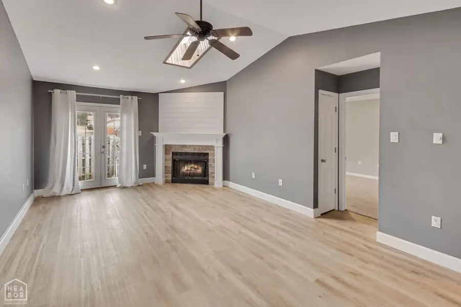 2733 Greenbriar Drive, Jonesboro, AR 72401 - #3