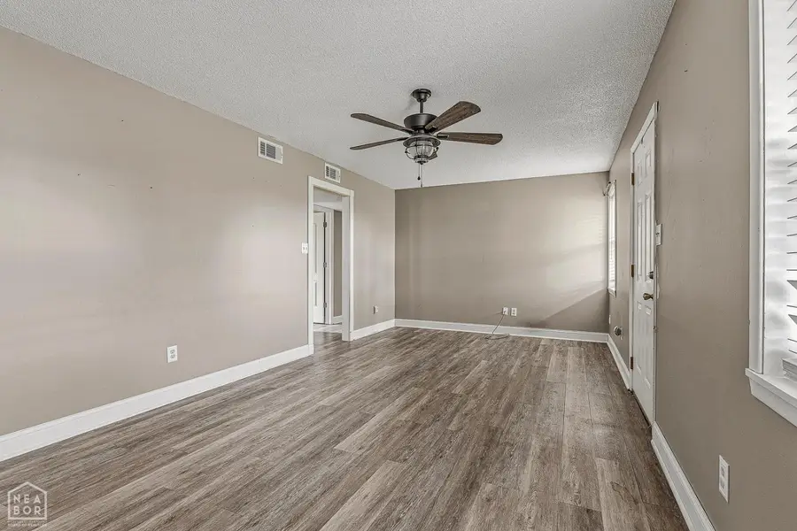 313 E Delta Road, Blytheville, AR 72315 - #3