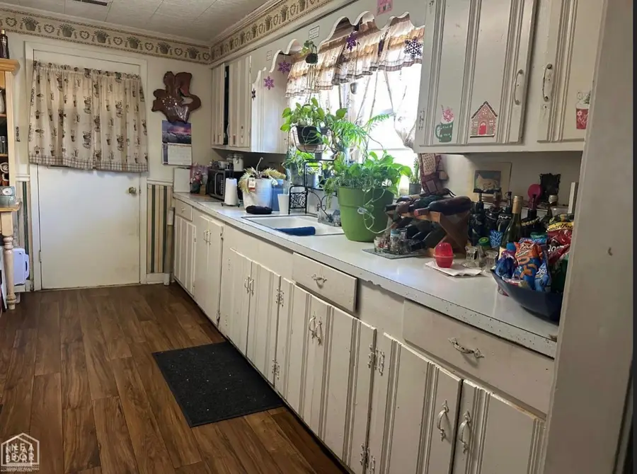 221 N 7th Street, West Helena, AR 72390 - #2