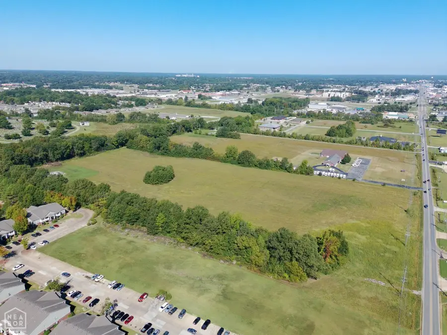 3911 S Caraway Road, Jonesboro, AR 72404 - #2