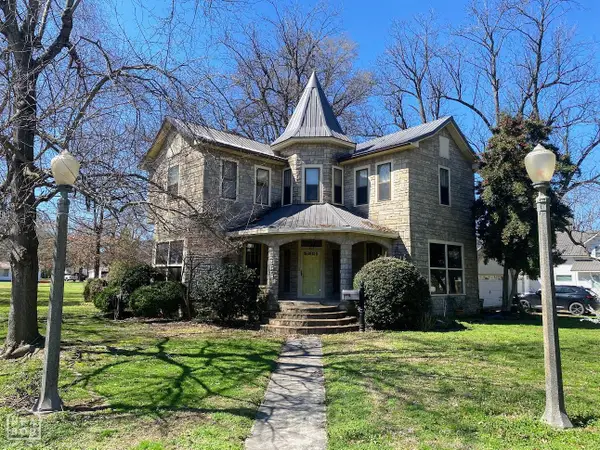 404 SW 3rd Street Sw, Walnut Ridge, AR 72476