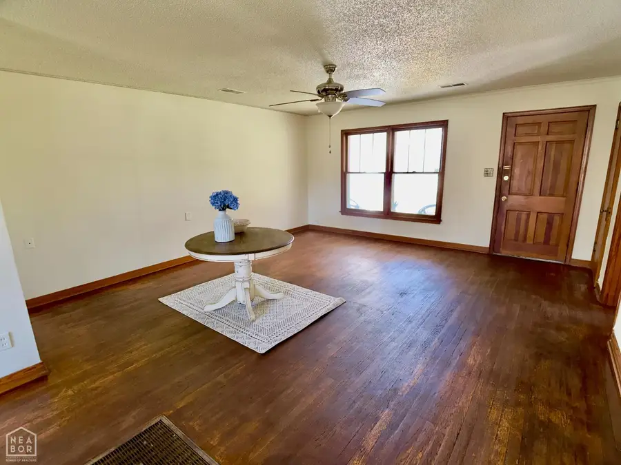 605 Flint Street, Jonesboro, AR 72401 - #2