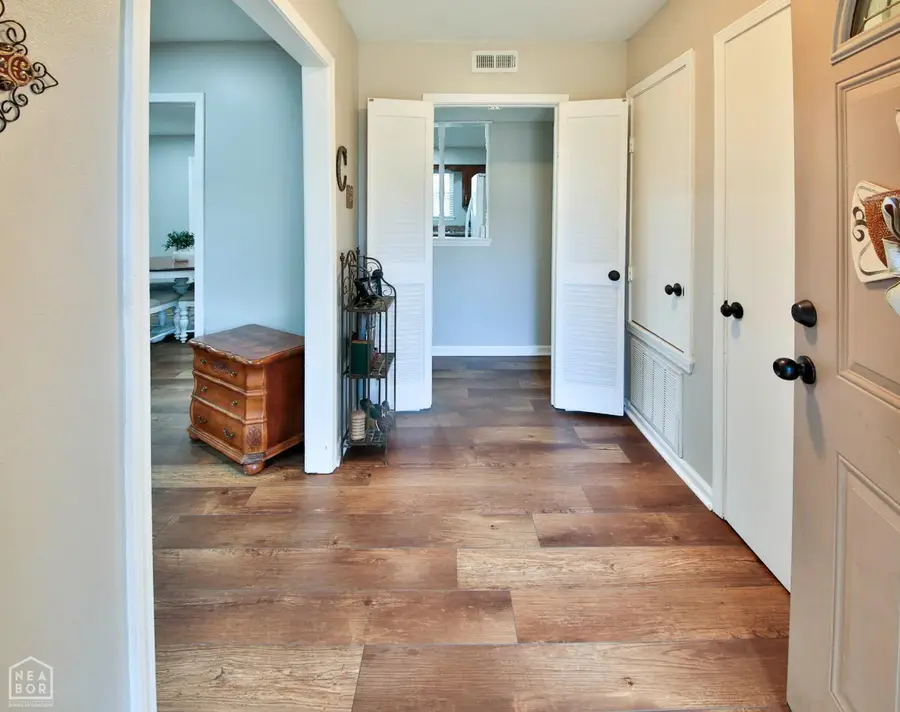 425 L.p. Mann Drive, Marion, AR 72364 - #2