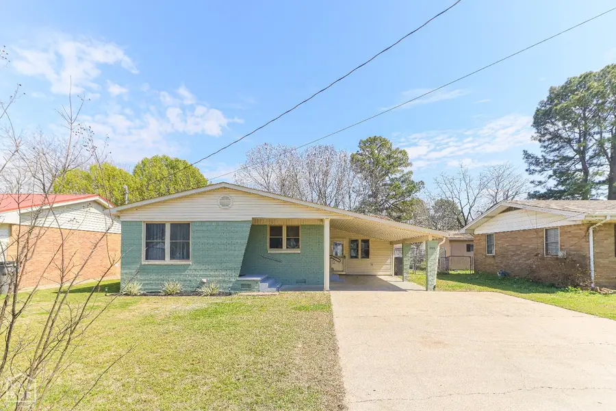 205 S 13th Avenue, Paragould, AR 72450 - #2