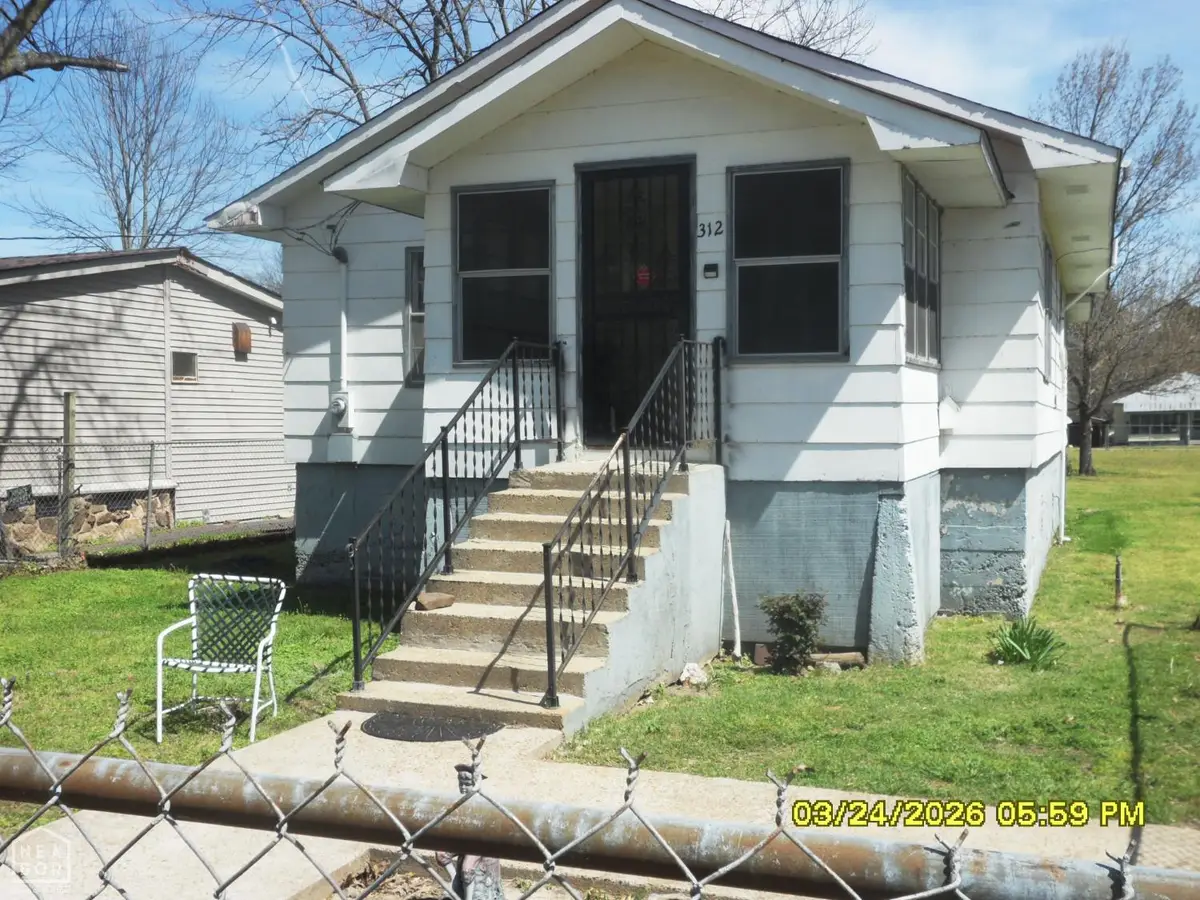 312 Dillard, Jacksonport, AR 72075 - #1