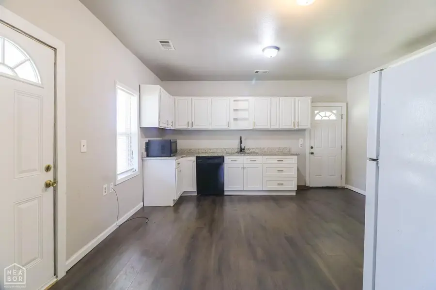 300 E Matthews Street, Brookland, AR 72417 - #3