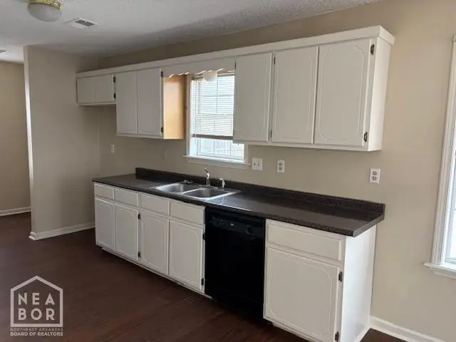 4516 Jamaica Place, Jonesboro, AR 72405 - #3