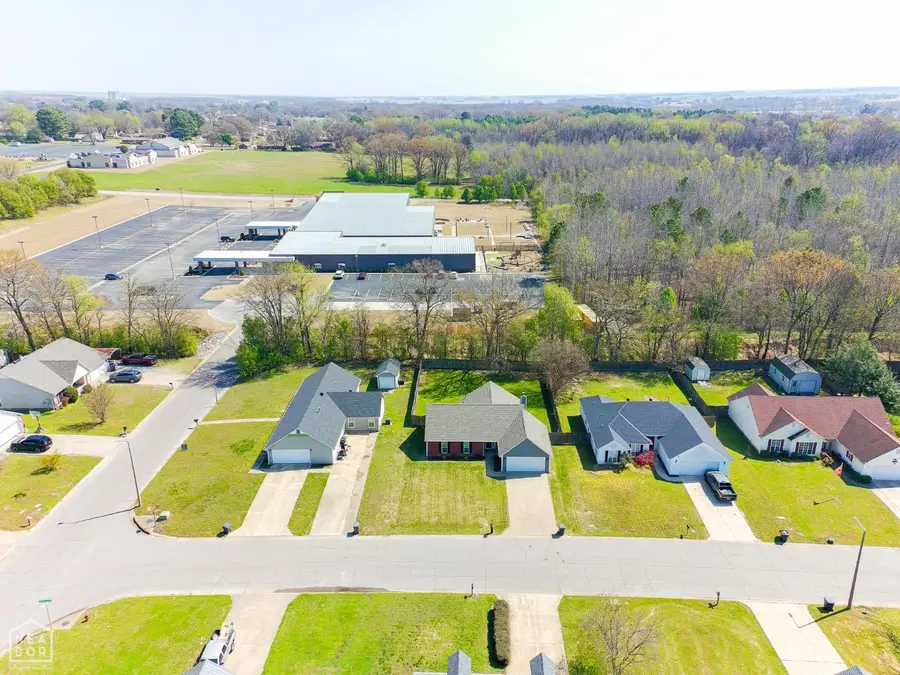 1710 Hibiscus Court, Jonesboro, AR 72405 - #3