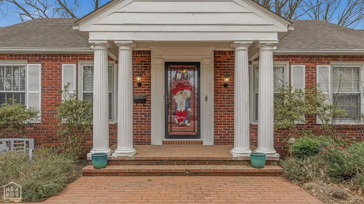 711 Indiana Street, Blytheville, AR 72315 - #1