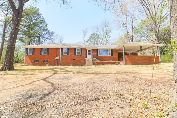 2711 Wood Street, Jonesboro, AR 72401