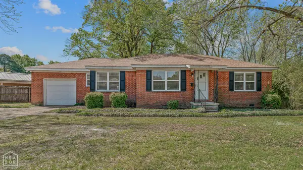 401 W Highland, Jonesboro, AR 72401