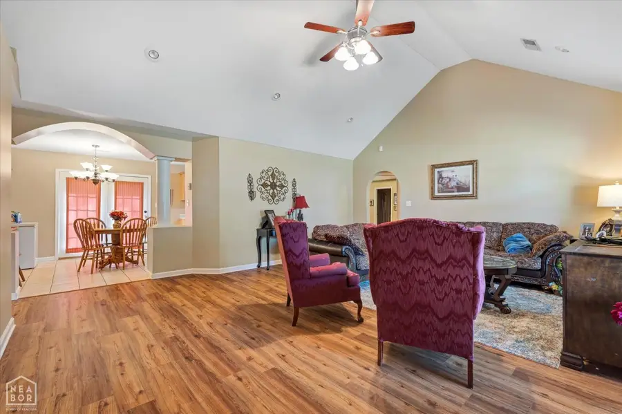 5203 S 27th Street, Paragould, AR 72450 - #2