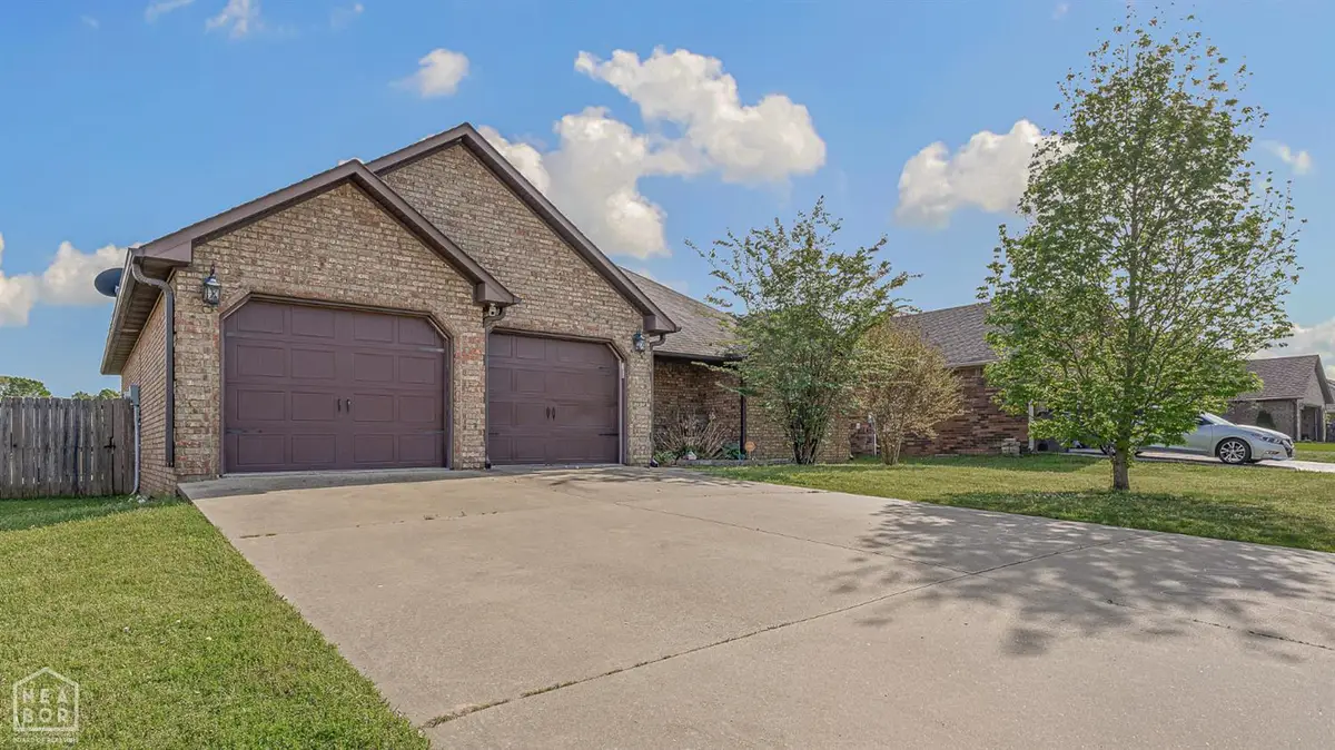1204 Ryan Lane, Paragould, AR 72450 - #1