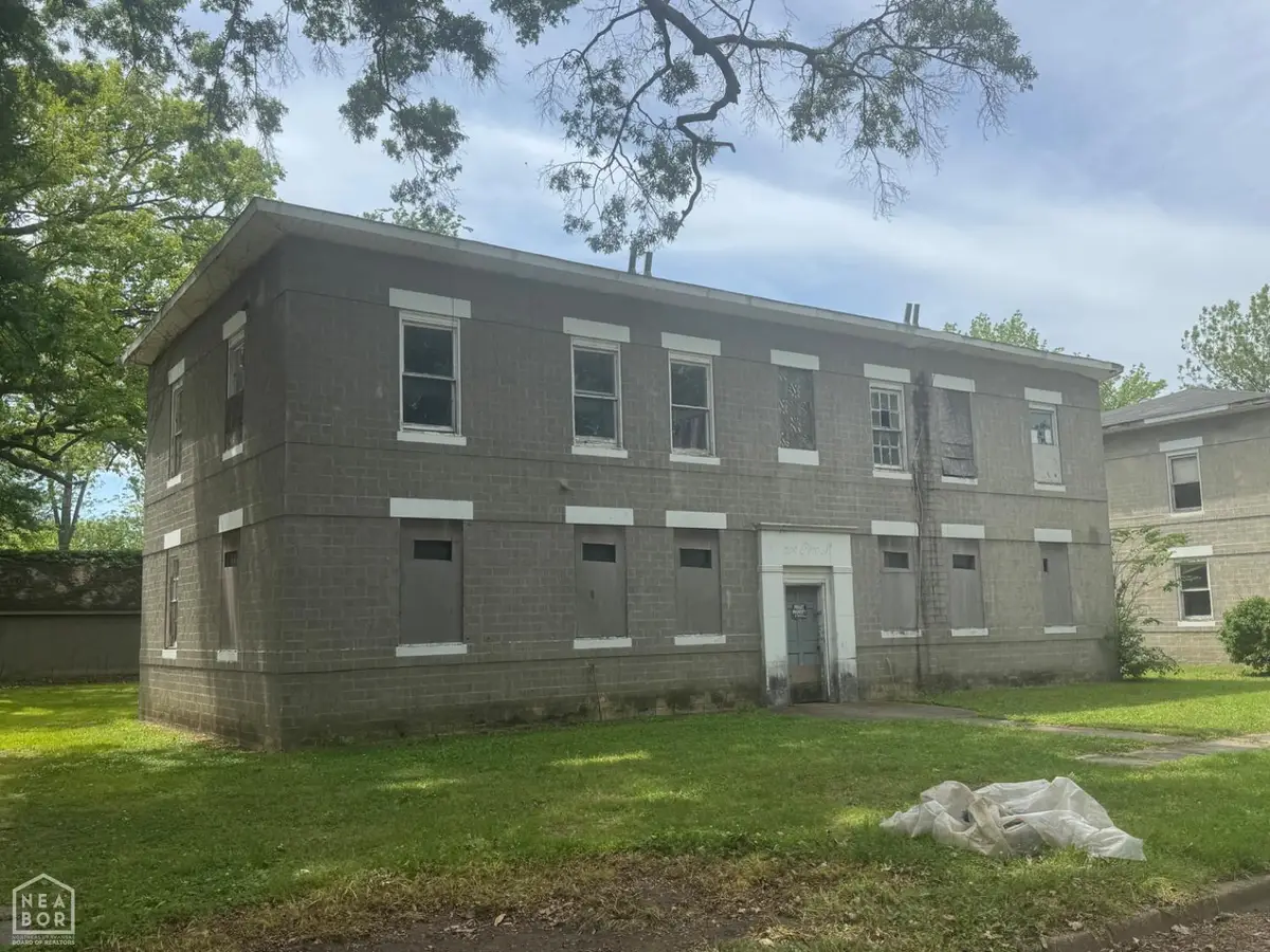 205 Pine 20 Units, Newport, AR 72112 - #1