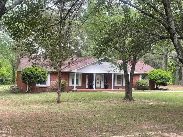 705 Cherry Hill Drive, Jonesboro, AR 72401