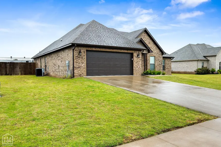 114 Eva Lane, Brookland, AR 72417 - #3