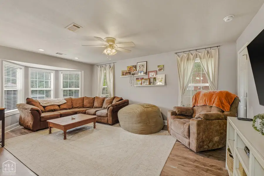 812 W Nettleton Avenue, Jonesboro, AR 72401 - #2