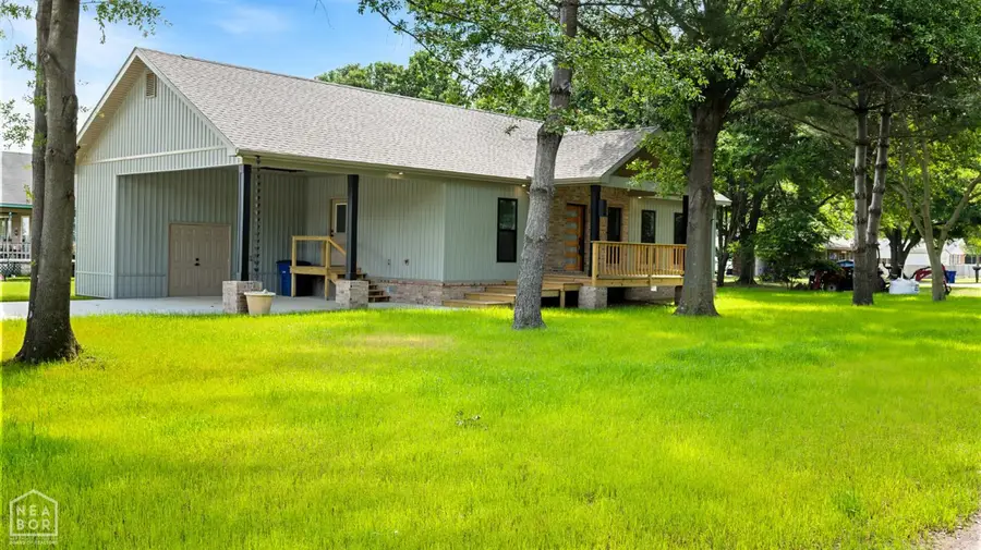 301 Dogwood Street, Caraway, AR 72419 - #3