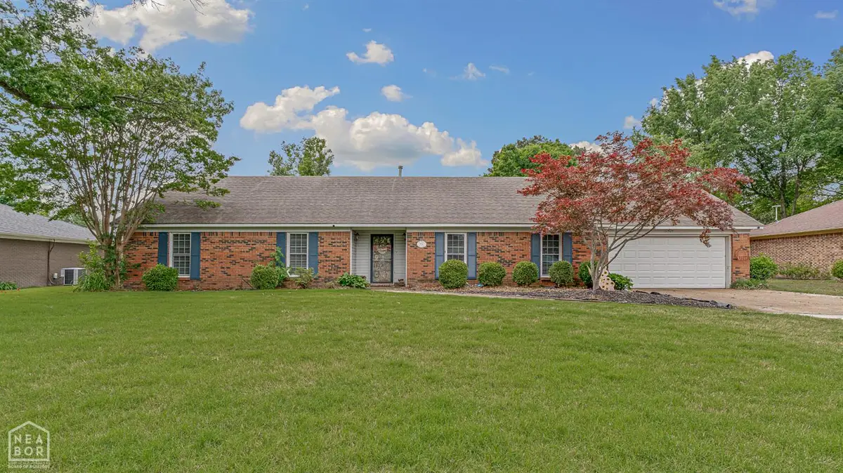 713 Golf Links Drive, Blytheville, AR 72315 - #1