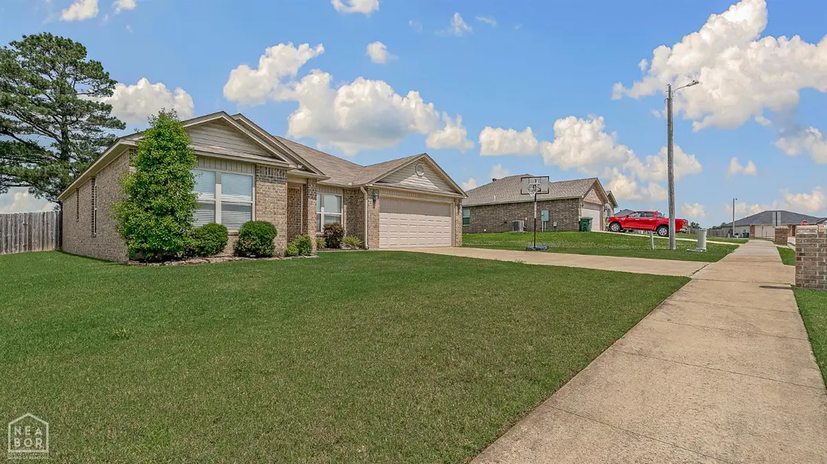 111 Clark, Brookland, AR 72417 - #1