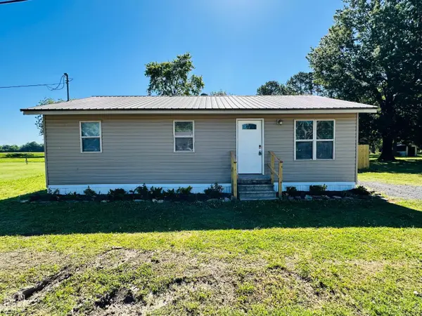 620 N Main Street, Grubbs, AR 72431