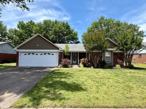 1206 Hickory Cr, West Memphis, AR 72301