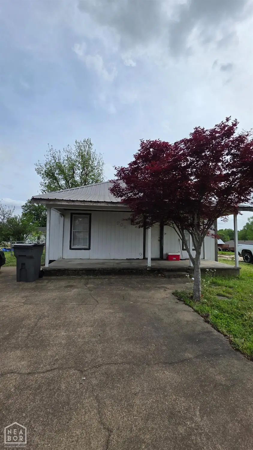 902 Wirt Street, Paragould, AR 72450 - #1