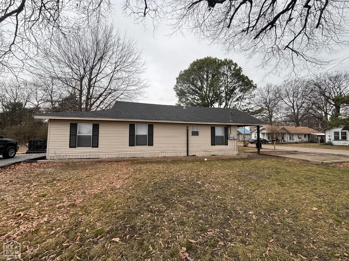 329 Arkansas Avenue, Wynne, AR 72396 - #1