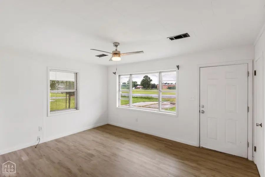 1306 W Main Street, Walnut Ridge, AR 72476 - #2