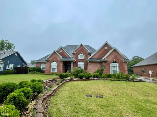 1013 Brownstone Drive, Jonesboro, AR 72404