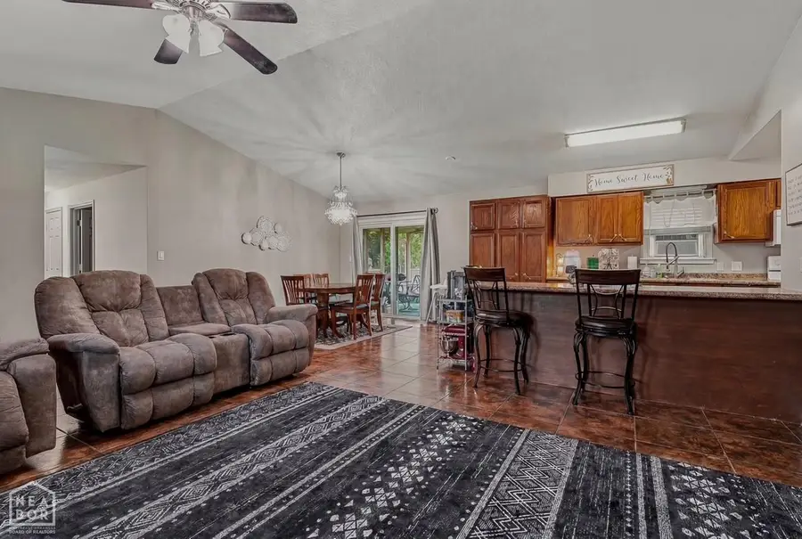 1303 Daniel Drive, Paragould, AR 72450 - #3